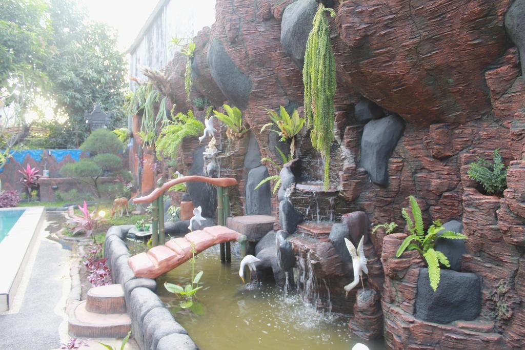 Jenny Bunker Homestay Kuta  Luaran gambar