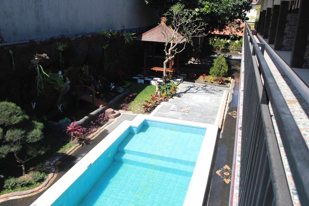 Jenny Bunker Homestay Kuta  Luaran gambar