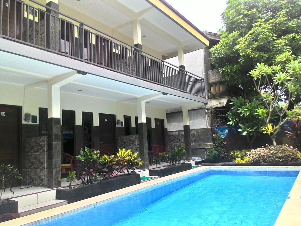Jenny Bunker Homestay Kuta  Luaran gambar